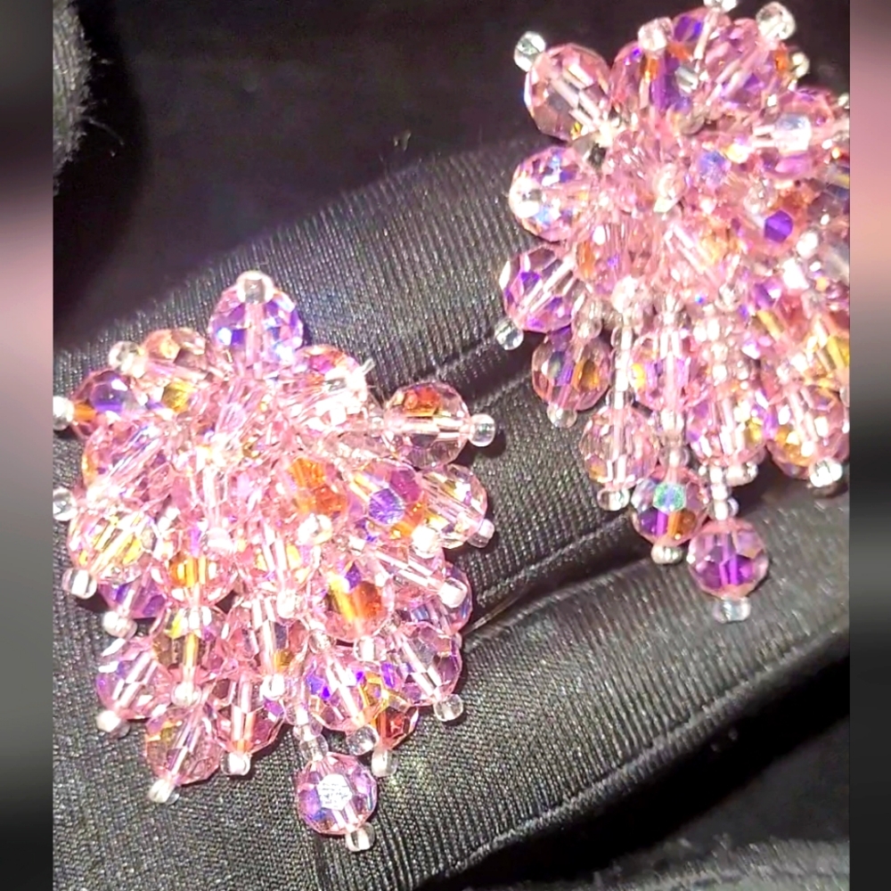 VTG Lois Ann VINTAGE Signed Aurora Borealis&Seed Bead Burst Cluster ClipOn